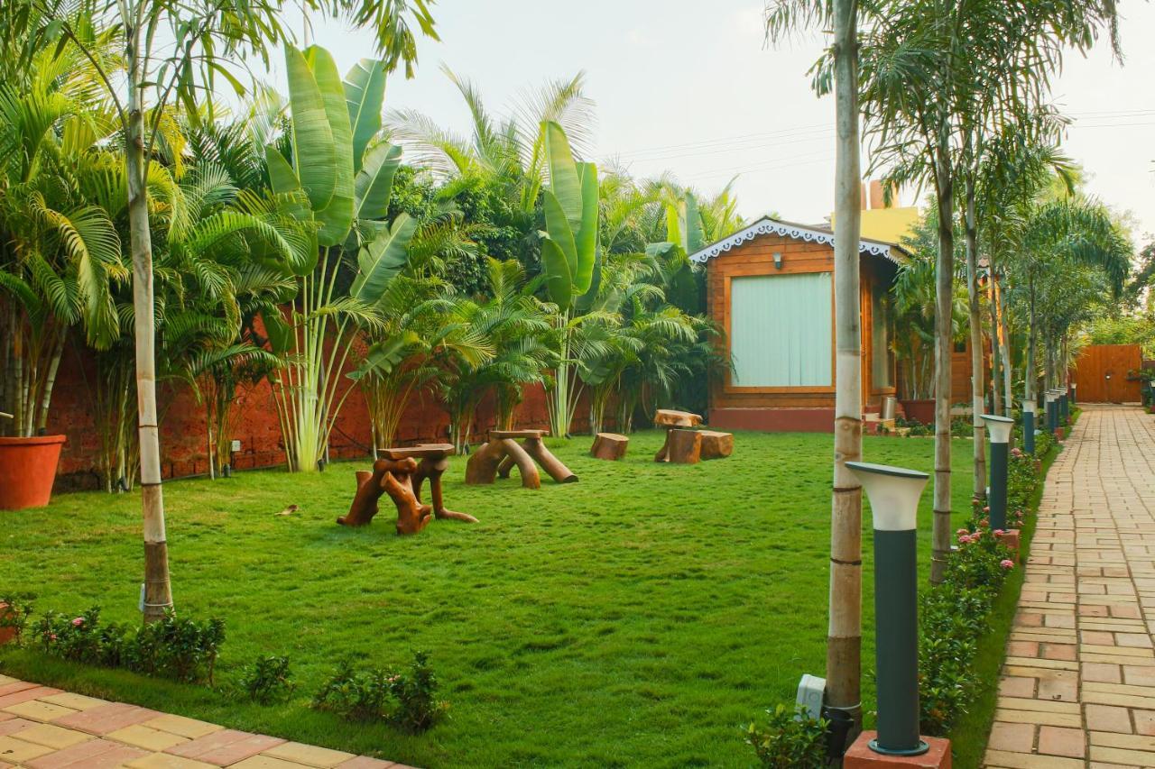 Grand Vatika Resort Arambol Extérieur photo