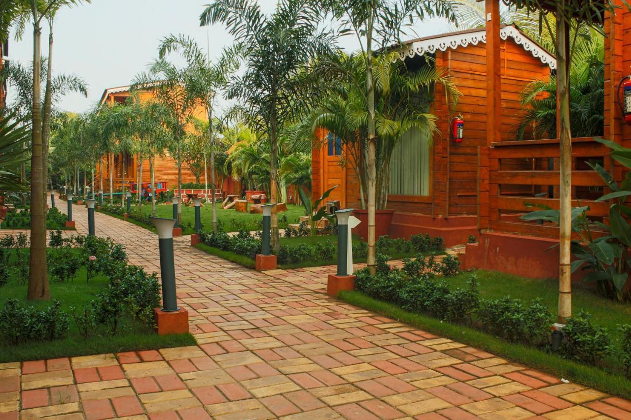 Grand Vatika Resort Arambol Extérieur photo