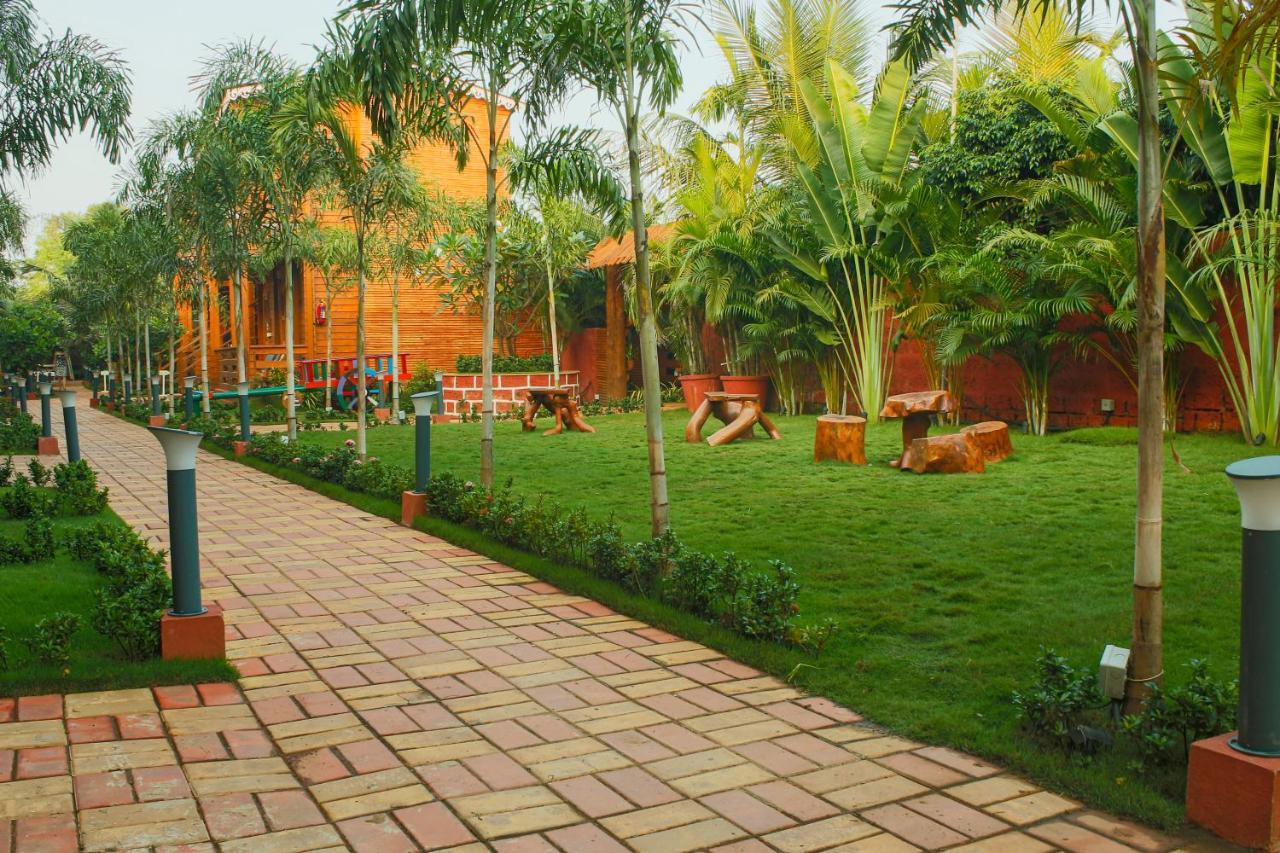 Grand Vatika Resort Arambol Extérieur photo