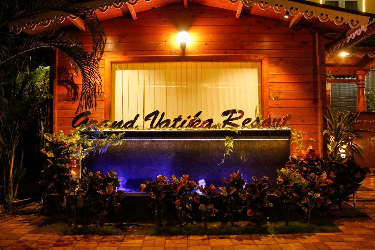 Grand Vatika Resort Arambol Extérieur photo