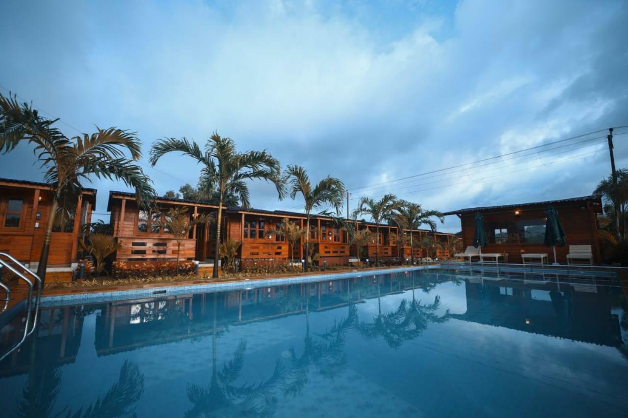 Grand Vatika Resort Arambol Extérieur photo